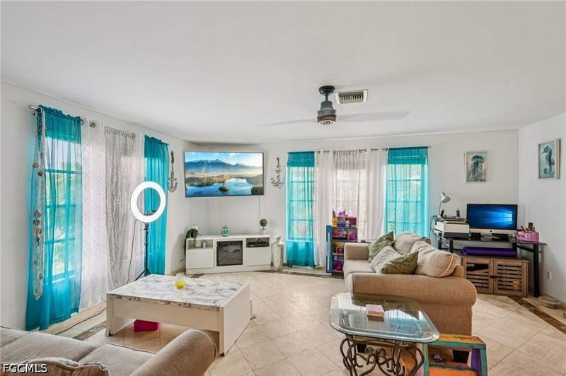 3 bedroom Townhouse at 17034 Golfside Cir 701, Golfside I, Fort Myers — photo 3