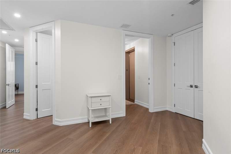 3 bedroom Condominium at 5663 Baltusrol Ct 2B, Heron, Sanibel — photo 4