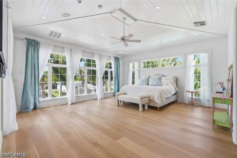 636 14th Ave S, Naples FL - photo 15 of 25