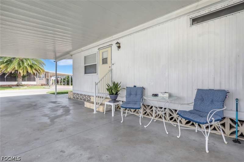 2 bedroom ManufacturedHome at 3390 Galaxy Way, Leesure Village, North Fort Myers — photo 4