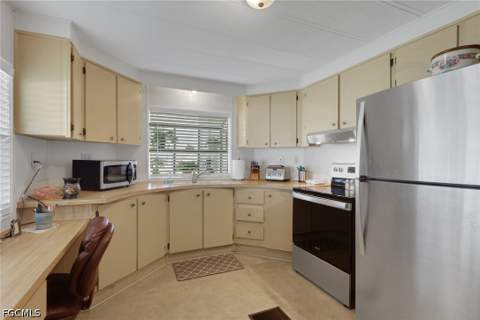 3390 Galaxy Way, North Fort Myers FL - photo 7 of 25