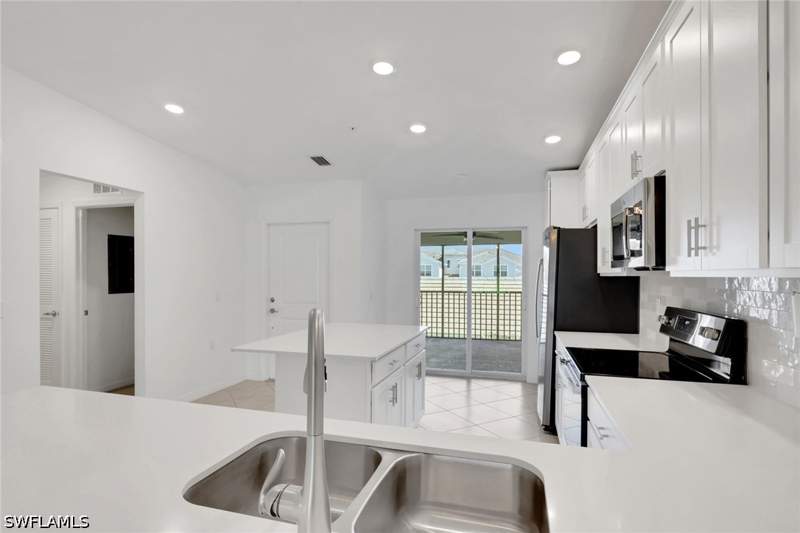 2 bedroom Condominium at 6047 Ellerston Way SW 2125, The National Golf & Country Club At Ave Maria, Ave Maria — photo 4