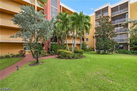 2366 E Mall Dr 213, Fort Myers FL - photo 19 of 24