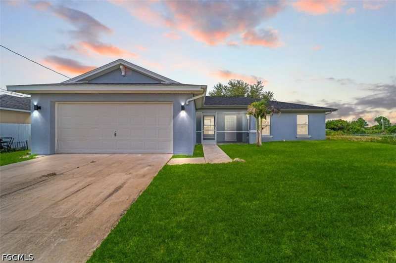 3 bedroom SingleFamilyResidence at 4004 17th St SW, Lehigh Acres, Lehigh Acres — photo 1
