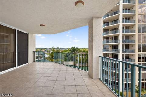 3426 Hancock Bridge Pkwy 701, North Fort Myers FL - photo 8 of 43