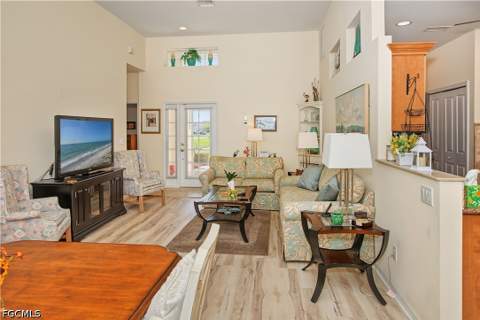 3821 Ponytail Palm Ct, North Fort Myers FL - photo 11 of 41
