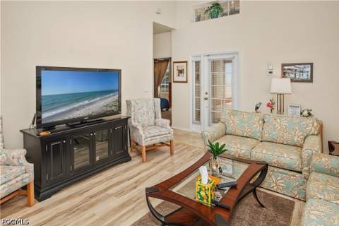 3821 Ponytail Palm Ct, North Fort Myers FL - photo 8 of 41