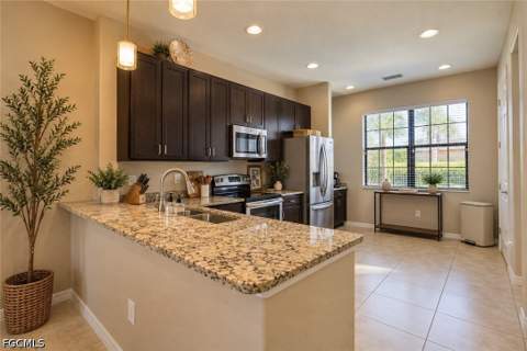 11901 Kemena St, Fort Myers FL - photo 8 of 40