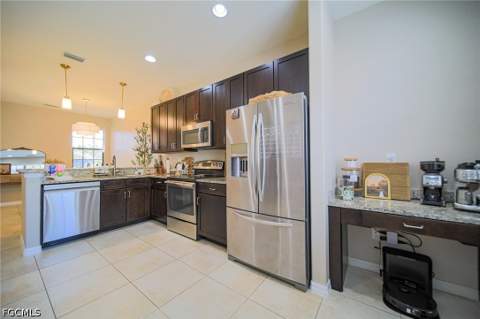 11901 Kemena St, Fort Myers FL - photo 9 of 40