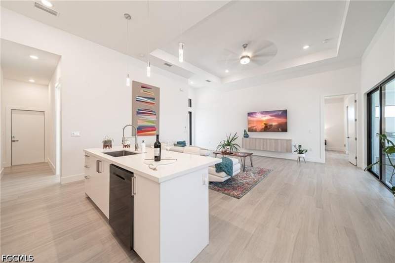 4 bedroom SingleFamilyResidence at 1227 NW 40th Pl, Cape Coral, Cape Coral — photo 5