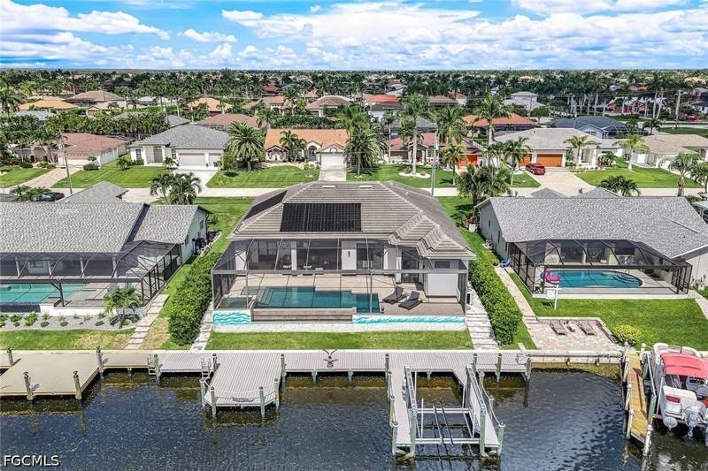 4 bedroom SingleFamilyResidence at 5321 SW 20th Pl, Cape Coral, Cape Coral — photo 3