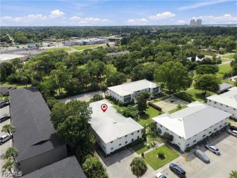431 Van Buren St E5, Fort Myers FL - photo 24 of 30