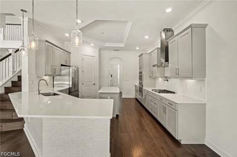 18220 Wildblue Blvd, Fort Myers FL - photo 24 of 70