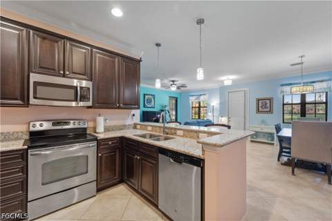 11872 Palba Way 5603, Fort Myers FL - photo 11 of 42