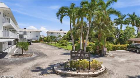 1100 8th Ave S 204A, Naples FL - photo 17 of 28