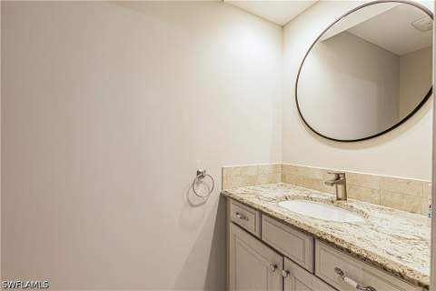 1050 6th St S 1050, Naples FL - photo 13 of 34