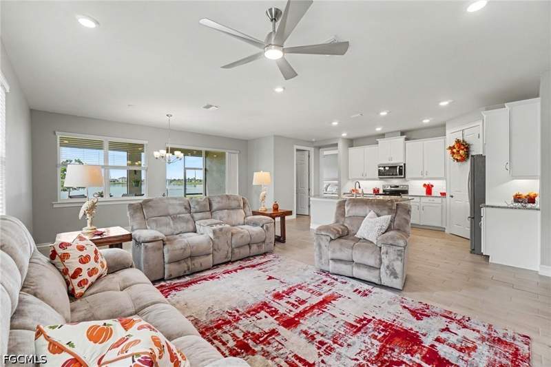 3 bedroom SingleFamilyResidence at 628 Parkshore Lake Ave, Stonewater, Cape Coral — photo 4