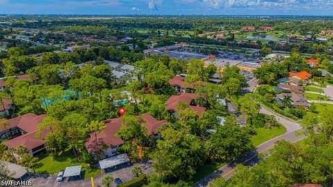 1765 Courtyard Way 103, Naples FL - photo 23 of 25