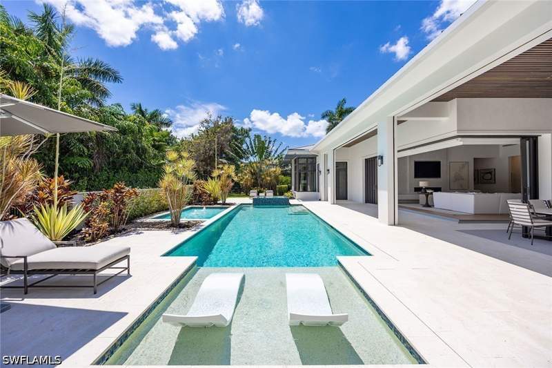 5 bedroom SingleFamilyResidence at 1300 Nautilus Rd, Coquina Sands, Naples — photo 5