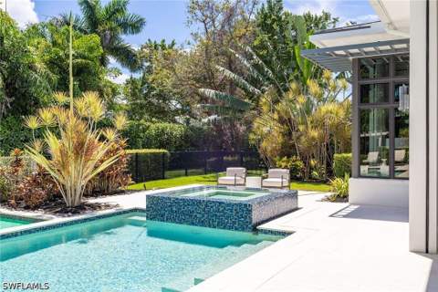 1300 Nautilus Rd, Naples FL - photo 9 of 50