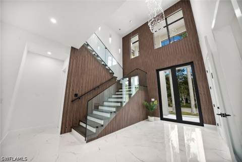 135 7th St N, Naples FL - photo 18 of 49