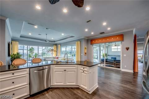 5217 SW 9th Pl, Cape Coral FL - photo 12 of 50