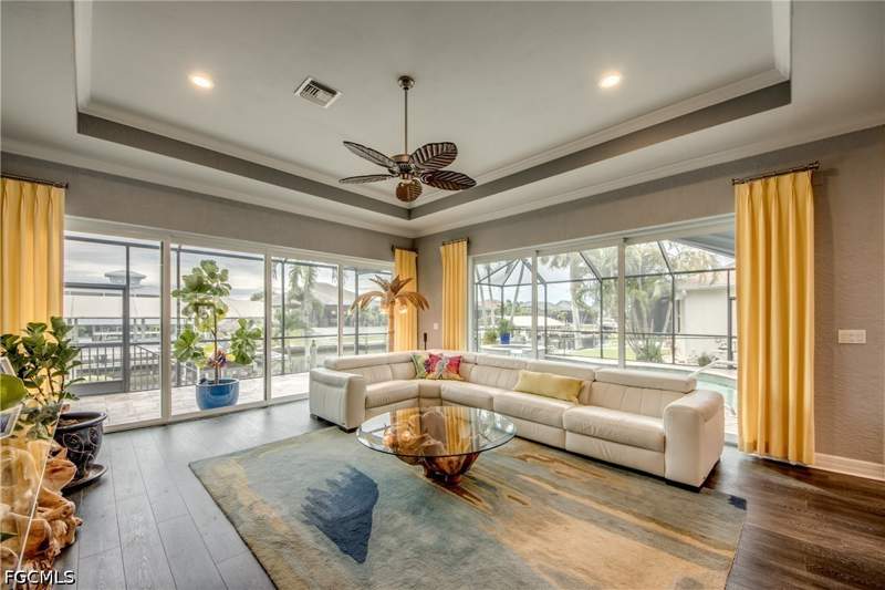 4 bedroom SingleFamilyResidence at 5217 SW 9th Pl, Cape Coral, Cape Coral — photo 3