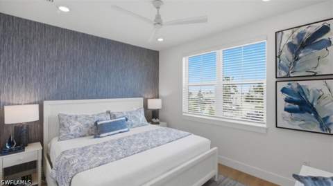 129 Pearl St, Fort Myers Beach FL - photo 19 of 47