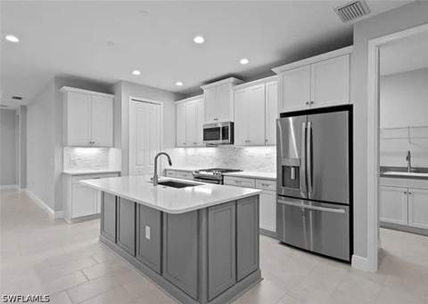 4636 Skysail Dr, Naples FL - photo 6 of 31