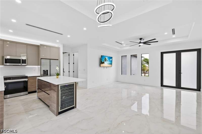 3 bedroom SingleFamilyResidence at 2223 NW 11th Ct, Cape Coral, Cape Coral — photo 3