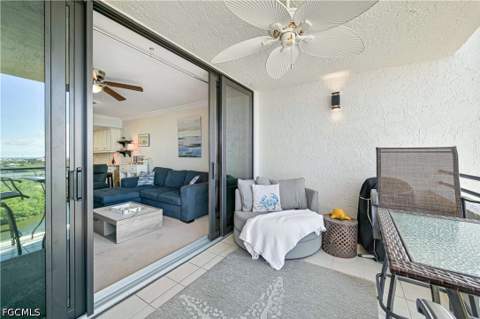 18120 San Carlos Blvd 904, Fort Myers Beach FL - photo 20 of 39