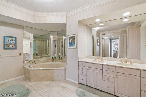 4401 Gulf Shore Blvd N 1206, Naples FL - photo 18 of 47