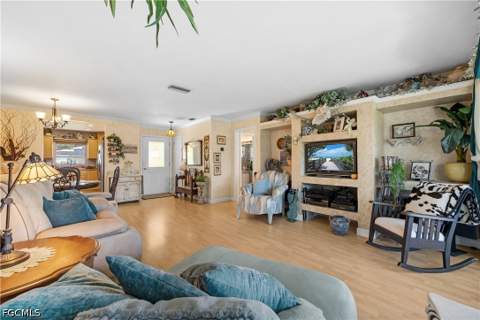 2342 Burton Ave, Fort Myers FL - photo 10 of 31