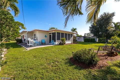 2342 Burton Ave, Fort Myers FL - photo 20 of 31