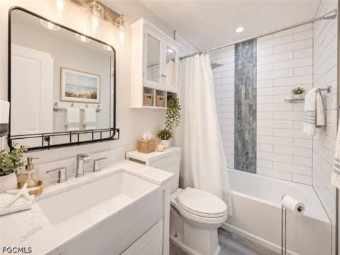 1089 N Town And River Dr, Fort Myers FL - photo 16 of 31