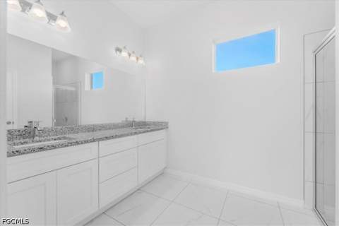 510 Kingsbury Ln, Lehigh Acres FL - photo 13 of 26