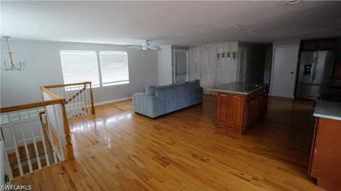 12861 Iona Rd, Fort Myers FL - photo 6 of 31