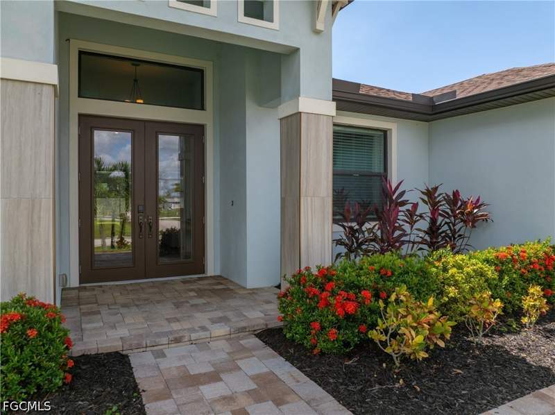 3 bedroom SingleFamilyResidence at 1212 SW 38th St, Cape Coral, Cape Coral — photo 5