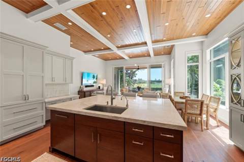 5751 Baltusrol Ct, Sanibel FL - photo 9 of 49