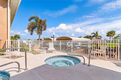 841 SW 47th Ter 101, Cape Coral FL - photo 20 of 26