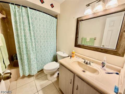 325 Wellington Ave, Lehigh Acres FL - photo 15 of 42