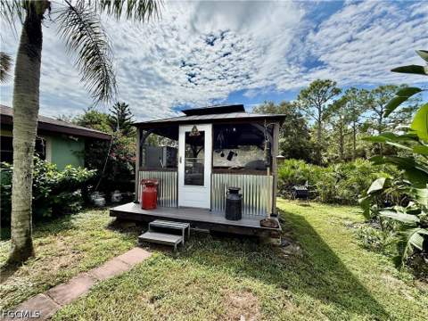 325 Wellington Ave, Lehigh Acres FL - photo 19 of 42