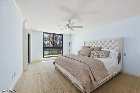 2310 Gulf Shore Blvd N 112, Naples FL - photo 16 of 38