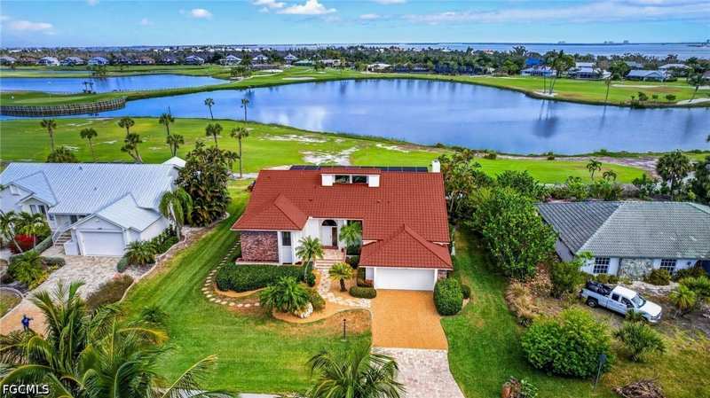 3 bedroom SingleFamilyResidence at 1057 Sand Castle Rd, Dunes At Sanibel Island, Sanibel — photo 1