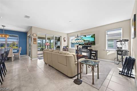7079 Chapel Creek Ln, North Fort Myers FL - photo 11 of 64