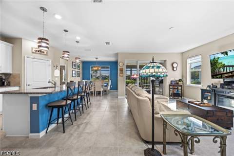 7079 Chapel Creek Ln, North Fort Myers FL - photo 14 of 64