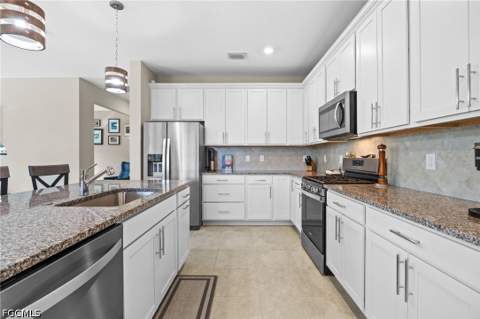 7079 Chapel Creek Ln, North Fort Myers FL - photo 17 of 64