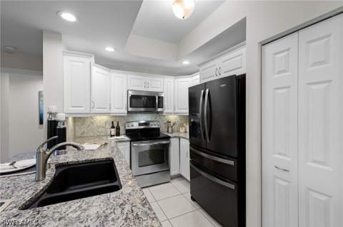 1001 Arbor Lake Dr 606, Naples FL - photo 11 of 49