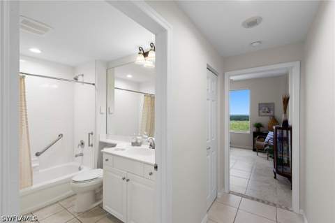 1001 Arbor Lake Dr 606, Naples FL - photo 22 of 49