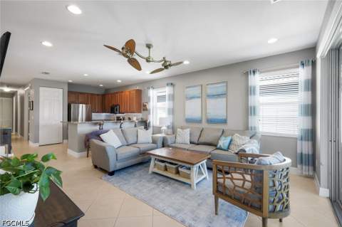 10443 Spruce Pine Ct, Fort Myers FL - photo 10 of 46